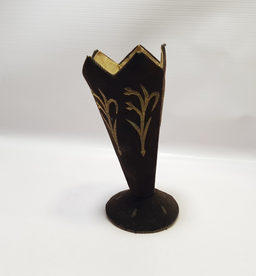 OSMANLI DÖNEMİ SIRMA İŞÇİLİKLİ EL YAPIMI ÇOK NADİR İĞNE OYA VAZOSU