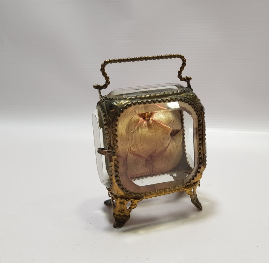 OSMANLI DÖNEMİ NADİR FORMLU CEP SAATİ STANDI