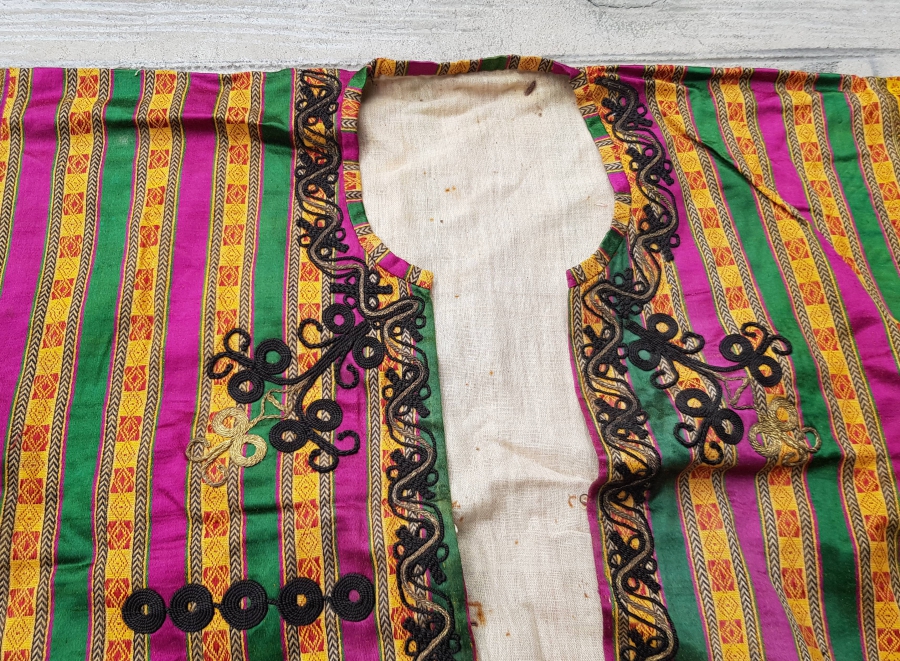 ÜZERİ İŞLEMELİ OSMANLI DÖNEMİ HEREKE İŞİ İPEK GELİN CEPKENİ