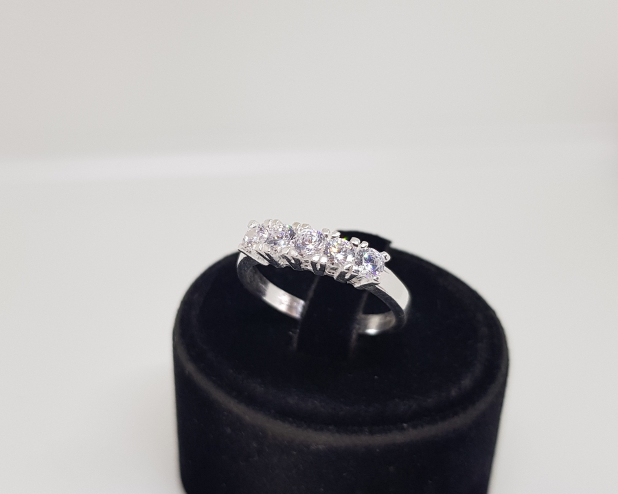 BEŞTAŞ MODEL GÜMÜŞ YÜZÜK