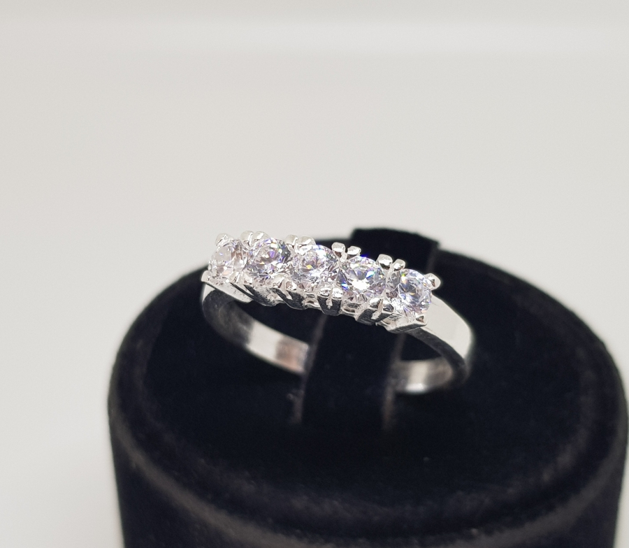 BEŞTAŞ MODEL GÜMÜŞ YÜZÜK