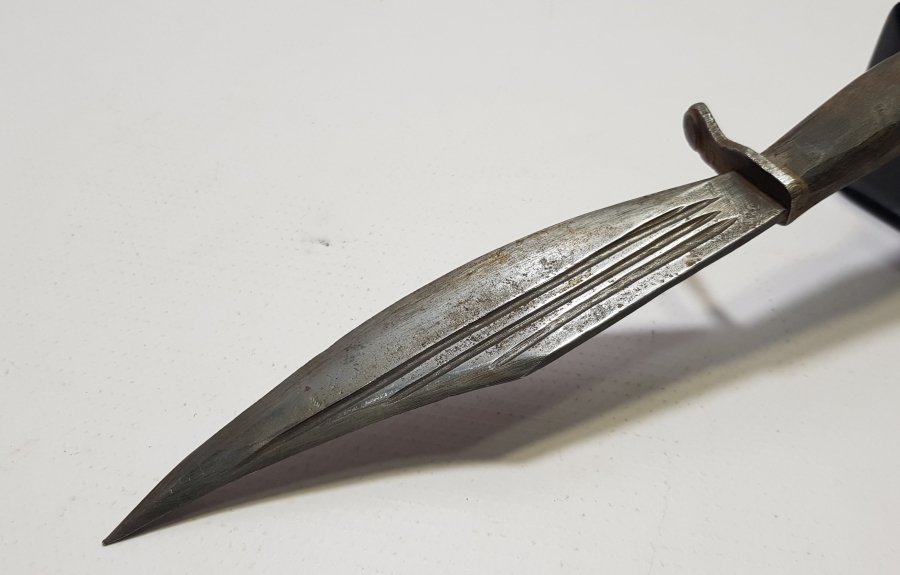 OSMANLI DÖNEMİ KAN OLUKLU VE YALMANLI EĞRİ SAPLI BURSA İŞİ ÇOK NADİR KABADAYI KAMASI - BİTİRİM SALLAMASI