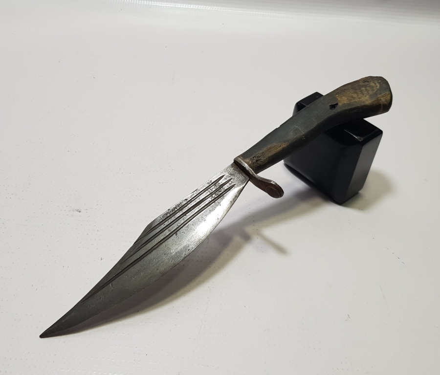 OSMANLI DÖNEMİ KAN OLUKLU VE YALMANLI EĞRİ SAPLI BURSA İŞİ ÇOK NADİR KABADAYI KAMASI - BİTİRİM SALLAMASI