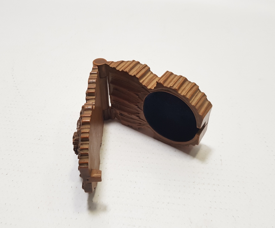 YEKPARE AHŞAPTAN EL OYMA İŞÇİLİKLİ OSMANLI DÖNEMİ NADİR CEP SAATİ STANDI