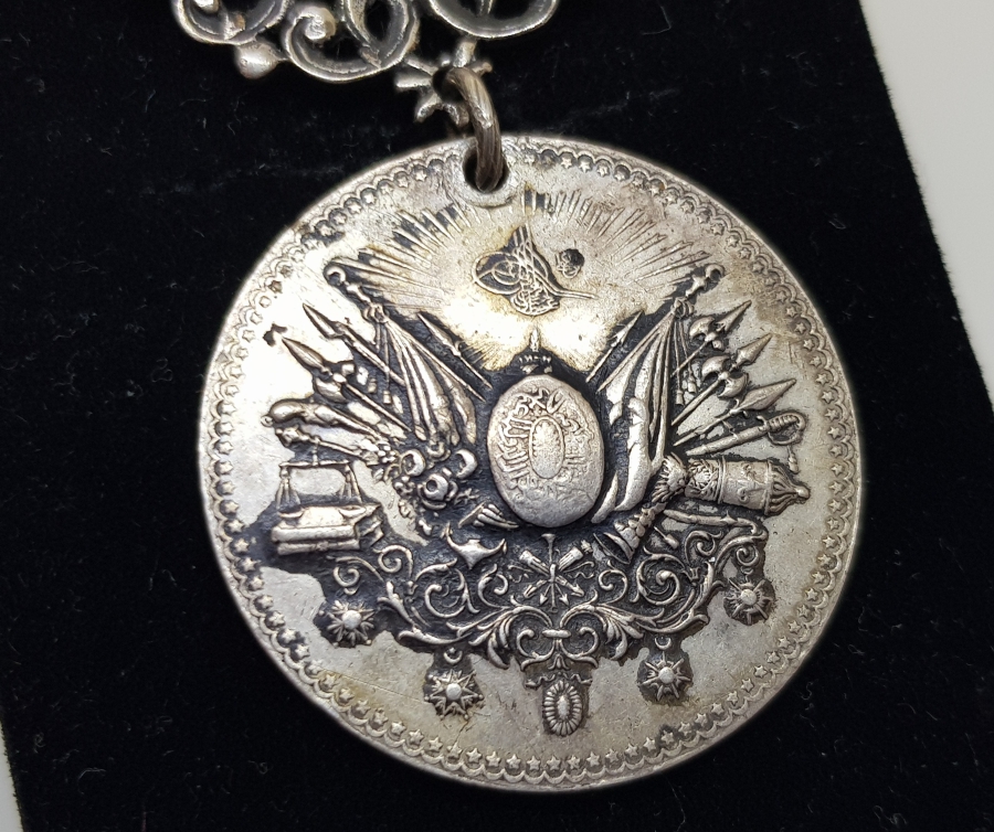 ORİJİNAL ASKISIYLA ABDÜLHAMİD HAN DÖNEMİ GÜMÜŞ İFTİHAR MADALYASI