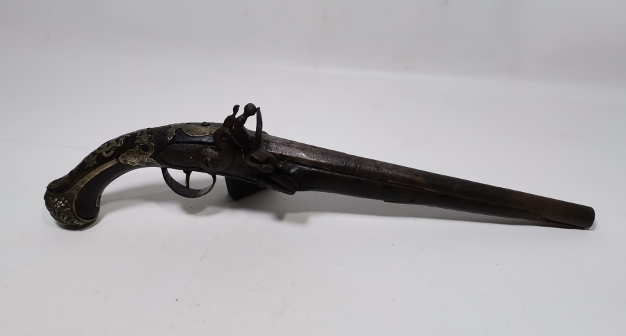 OSMANLI DÖNEMİ GÜMÜŞ APLİKLİ ÇAKMAK TAŞLI PİŞTOV