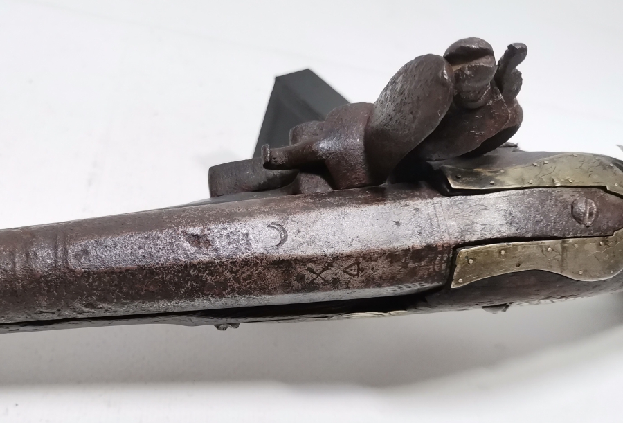 OSMANLI DÖNEMİ GÜMÜŞ APLİKLİ ÇAKMAK TAŞLI PİŞTOV