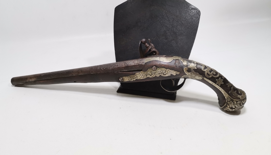 OSMANLI DÖNEMİ GÜMÜŞ APLİKLİ ÇAKMAK TAŞLI PİŞTOV