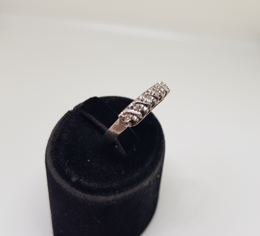 ANTİKA YEDİTAŞ PIRLANTA YÜZÜK