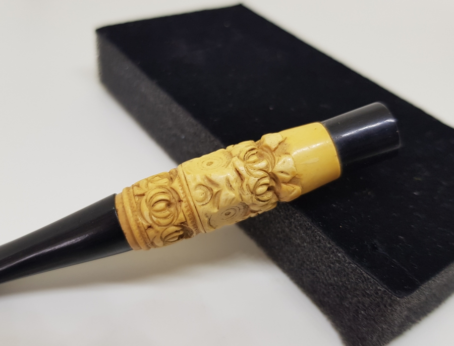 LÜLE TAŞINDAN MAMUL ANTİKA SİGARA AĞIZLIĞI