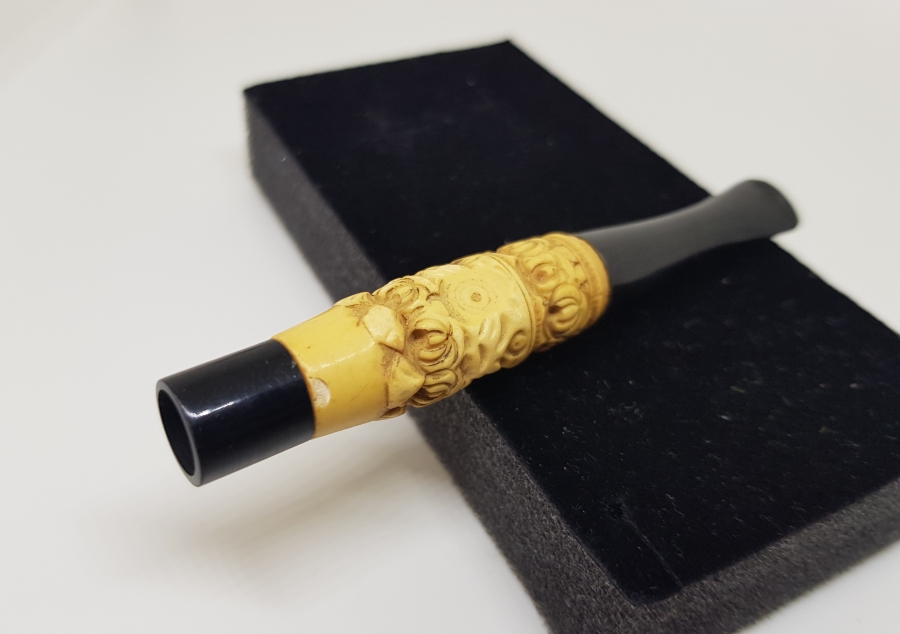 LÜLE TAŞINDAN MAMUL ANTİKA SİGARA AĞIZLIĞI