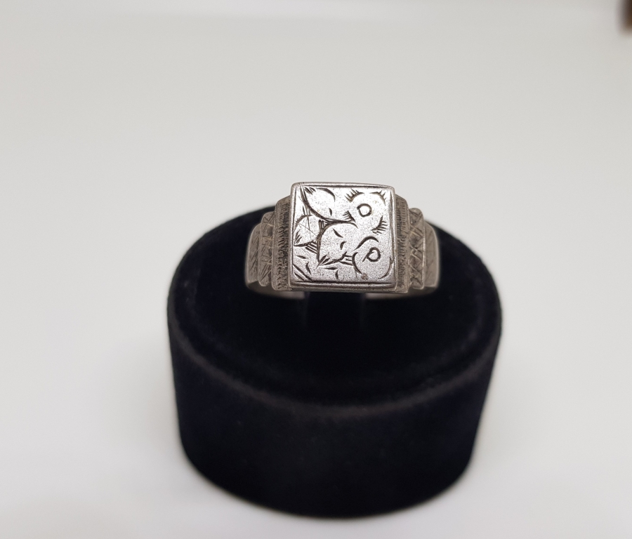 ÜZERİ KALEM İŞÇİLİKLİ OSMANLI DÖNEMİ GÜMÜŞ KABADAYI YÜZÜĞÜ