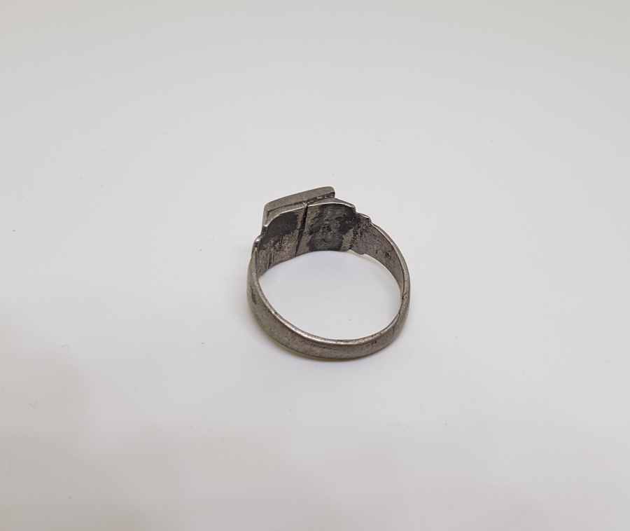 ÜZERİ KALEM İŞÇİLİKLİ OSMANLI DÖNEMİ GÜMÜŞ KABADAYI YÜZÜĞÜ