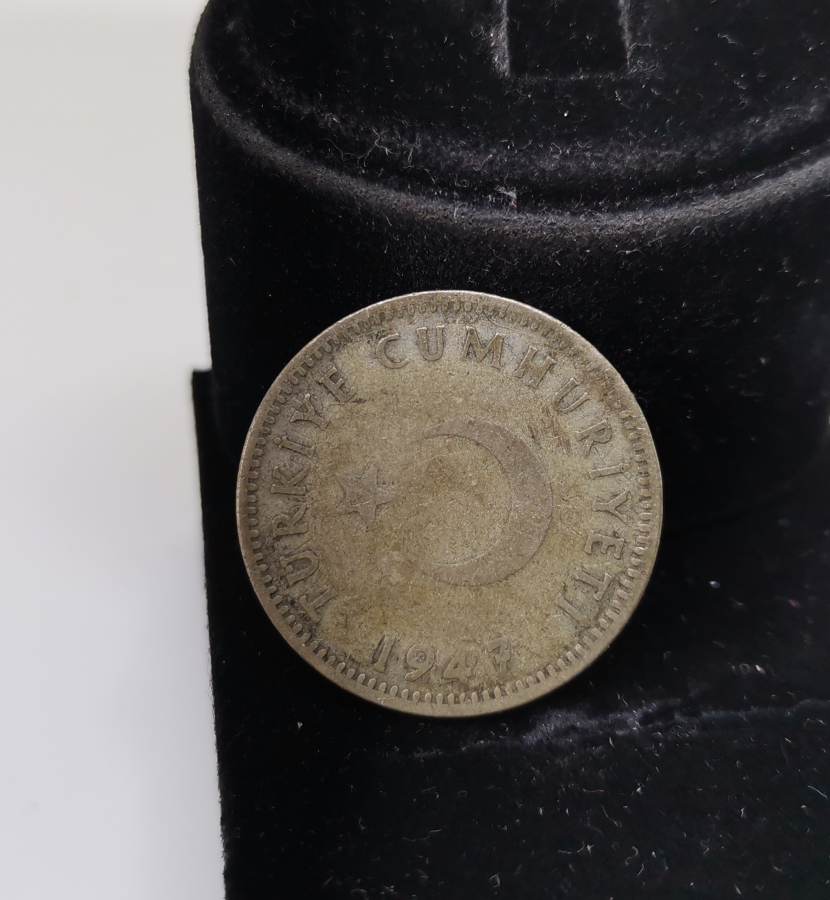 1947 YILI GÜMÜŞ 1 LİRA