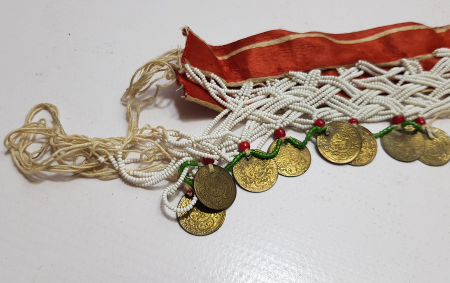 OSMANLI DÖNEMİ OPAL BONCUKLU VE PENEZLİ GELİN ALINLIĞI