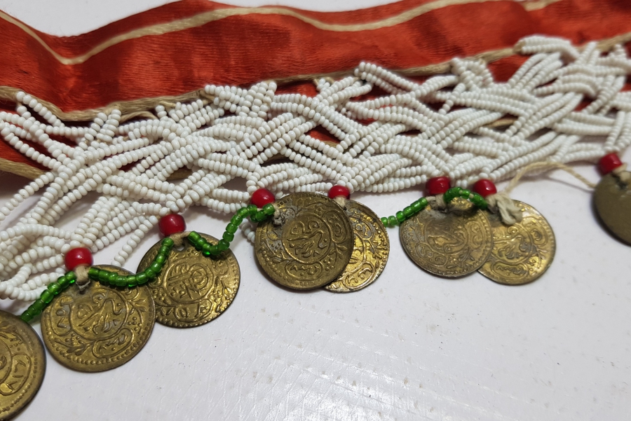 OSMANLI DÖNEMİ OPAL BONCUKLU VE PENEZLİ GELİN ALINLIĞI