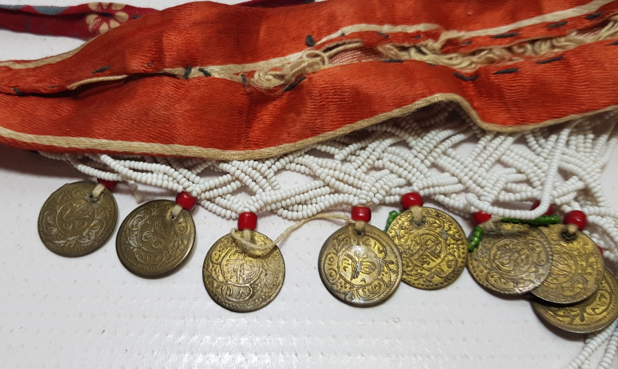 OSMANLI DÖNEMİ OPAL BONCUKLU VE PENEZLİ GELİN ALINLIĞI