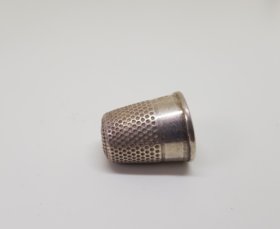 ANTİKA GÜMÜŞ TERZİ YÜKSÜĞÜ