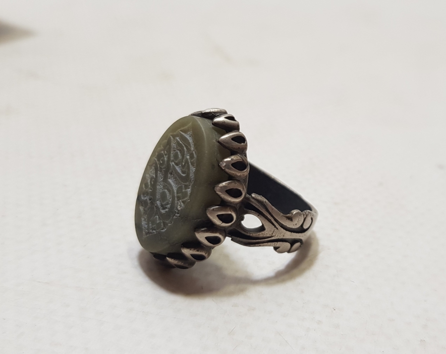 ÜZERİ DUALI ANTİKA YÜZÜK