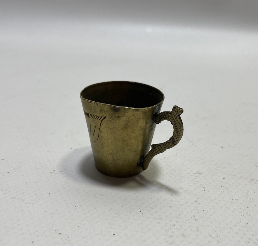 ÜZERİ KALEM İŞÇİLİKLİ HİNT YAPIMI ANTİKA ZEMZEM BARDAĞI