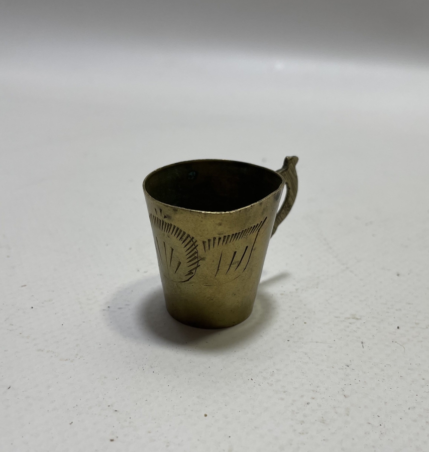 ÜZERİ KALEM İŞÇİLİKLİ HİNT YAPIMI ANTİKA ZEMZEM BARDAĞI