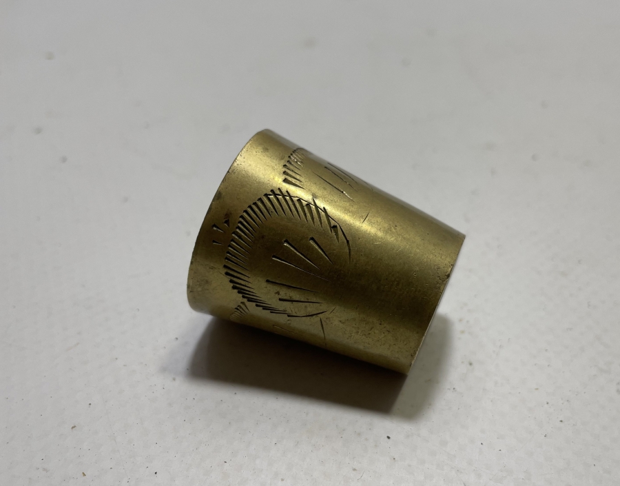 ÜZERİ KALEM İŞÇİLİKLİ HİNT YAPIMI ANTİKA ZEMZEM BARDAĞI