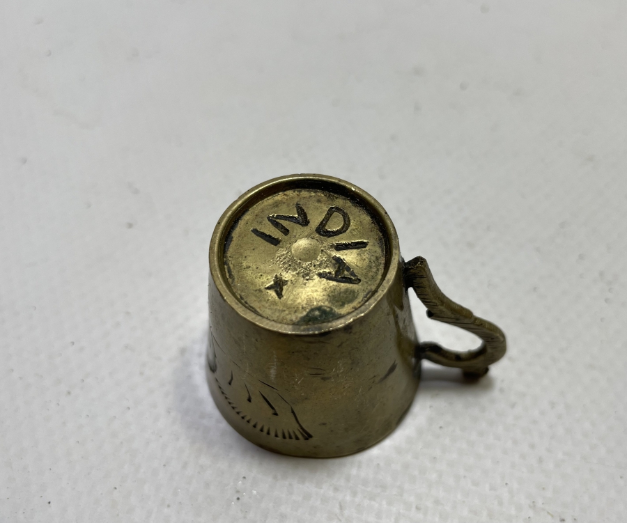 ÜZERİ KALEM İŞÇİLİKLİ HİNT YAPIMI ANTİKA ZEMZEM BARDAĞI