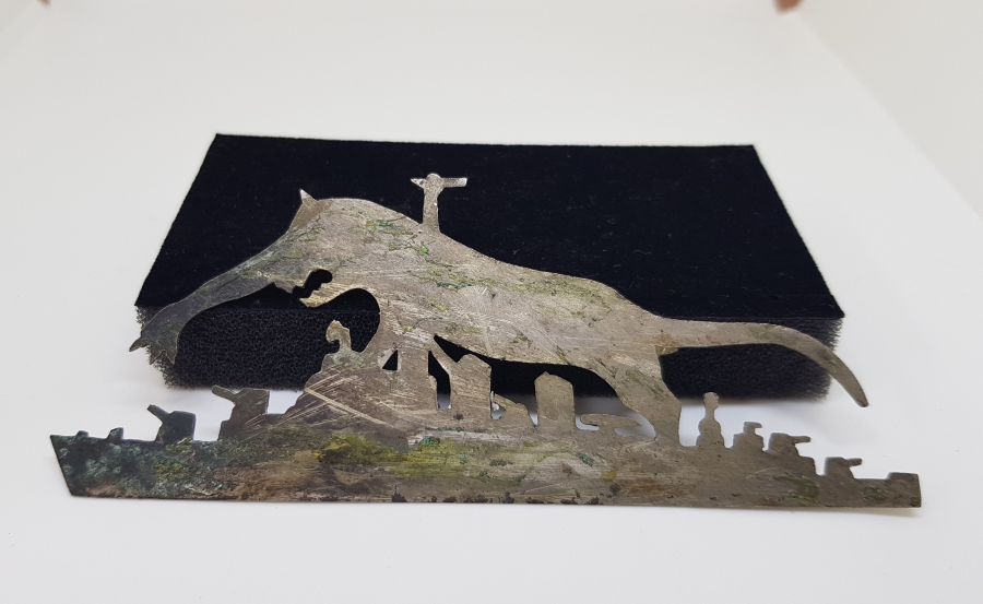 ÜZERİNDE ANADOLU ASLANI GÖRSELİ BULUNAN CUMHURİYET BAŞLARI EL YAPIMI GÜMÜŞ DENİZALTI FİGÜRÜ