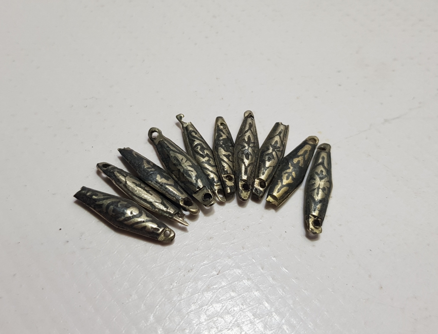 ÜZERLERİ SAVATLI OSMANLI DÖNEMİ TAKI PARÇALARI