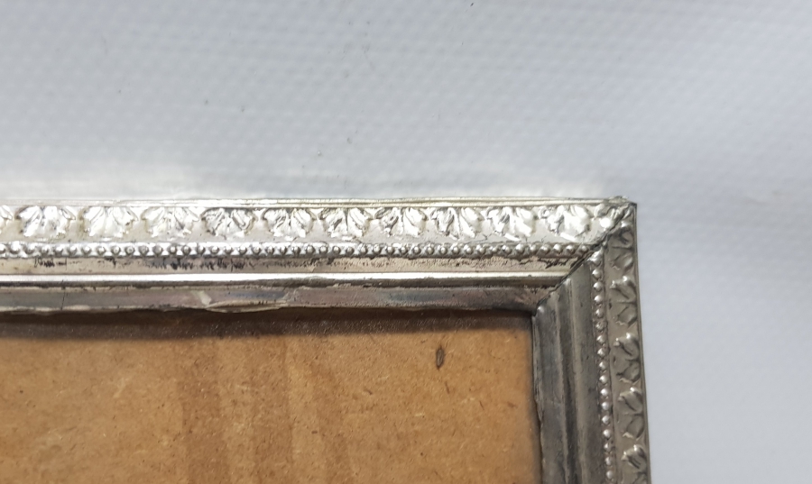 BÜYÜK BOY ANTİKA GÜMÜŞ ÇERÇEVE