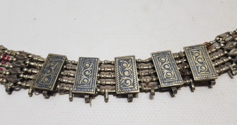 OSMANLI DÖNEMİ SAVAT İŞÇİLİKLİ NADİR FORMDA ERMENİ GELİN BOYUNLUĞU - GIDIKLIĞI