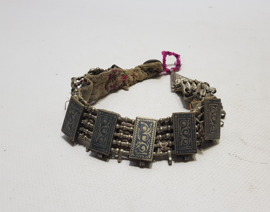 OSMANLI DÖNEMİ SAVAT İŞÇİLİKLİ NADİR FORMDA ERMENİ GELİN BOYUNLUĞU - GIDIKLIĞI