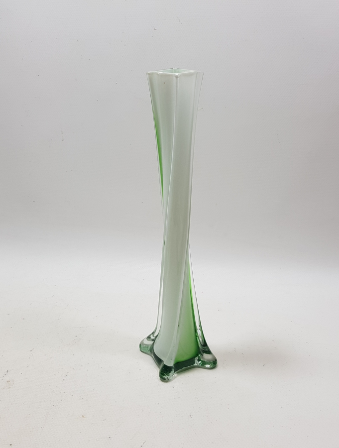 ÇİFT RENKLİ BURGULU FORMLU MURANO CAM LALEDAN