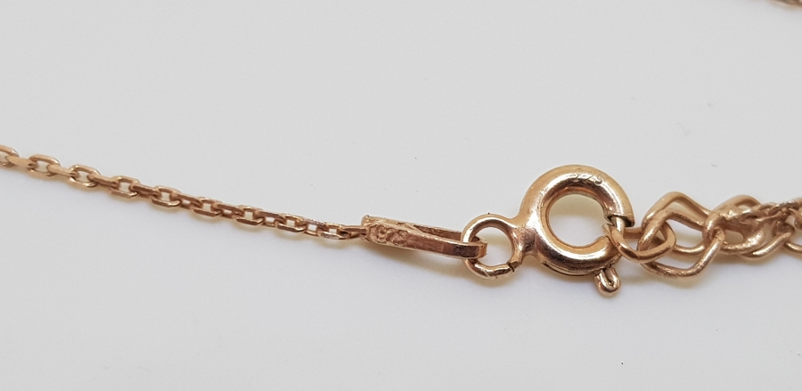 AYDEDE UÇLU ALTIN KAPLAMA AVRUPA YAPIMI GÜMÜŞ KOLYE