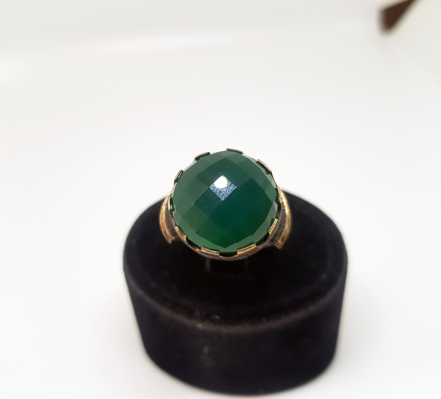 FASETA KESİMLİ DOĞAL TAŞLI HÜRREM MODEL GÜMÜŞ YÜZÜK