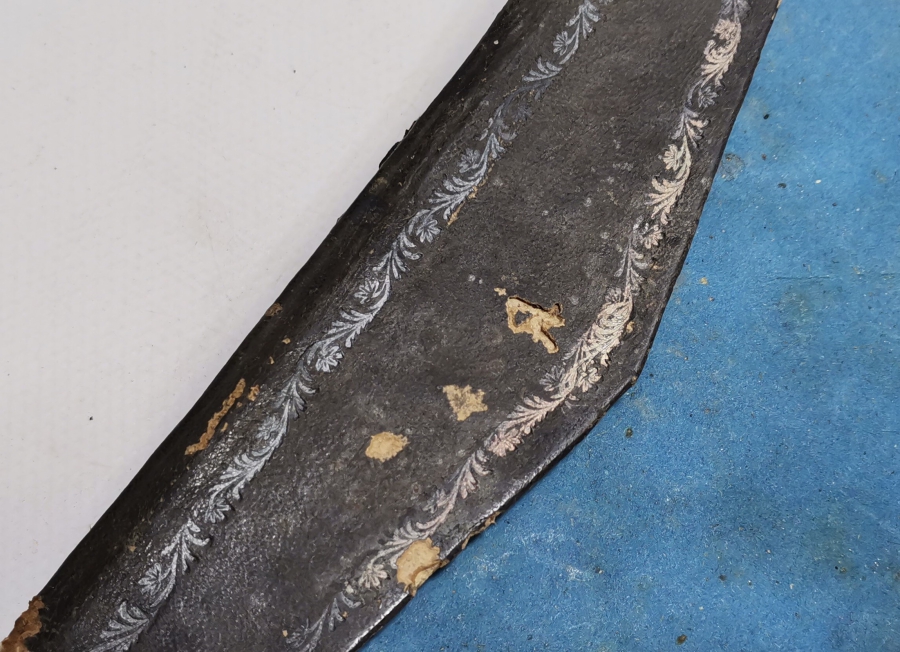 BAŞ KISMINDA İNSANIN HAKİKATE DÖNÜŞÜYLE İLGİLİ BİR ŞEMA YAPILMIŞ TUHFE-İ RÜŞTİ İSİMLİ TEKKE İŞİ KİTAP