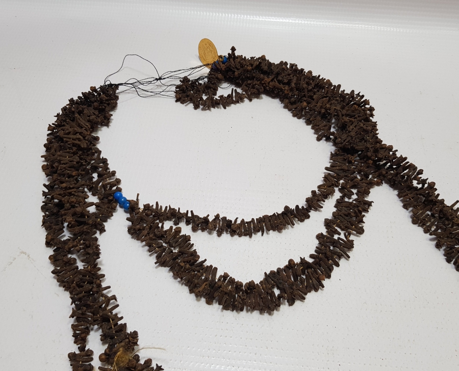 OSMANLI DÖNEMİ KARANFİLLİ GELİN NAZARLIĞI