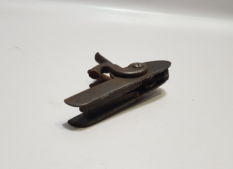 ÜZERİ KABARTMA İŞÇİLİKLİ OSMANLI DÖNEMİ ÇİFT TÜFEK HOROZU