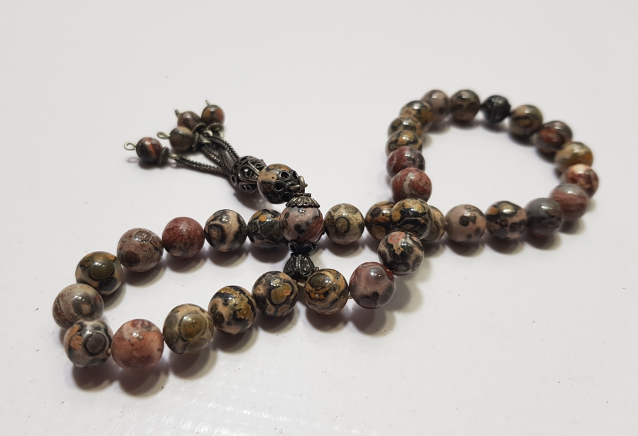 GÜMÜŞ PÜSKÜLLÜ ANTİKA DOĞAL TAŞ TESPİH