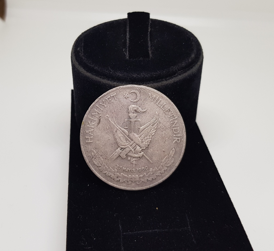 27 MAYIS 1960 HATIRASI ASKERİ DARBE PARASI