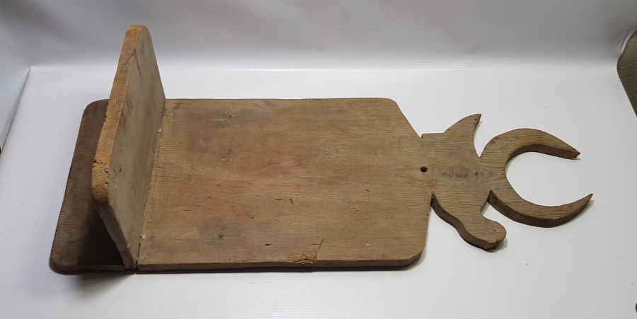 ÜZERİ KUŞLU VE HİLALLİ OSMANLI DÖNEMİ AHŞAP KAVUKLUK - LAMBALIK