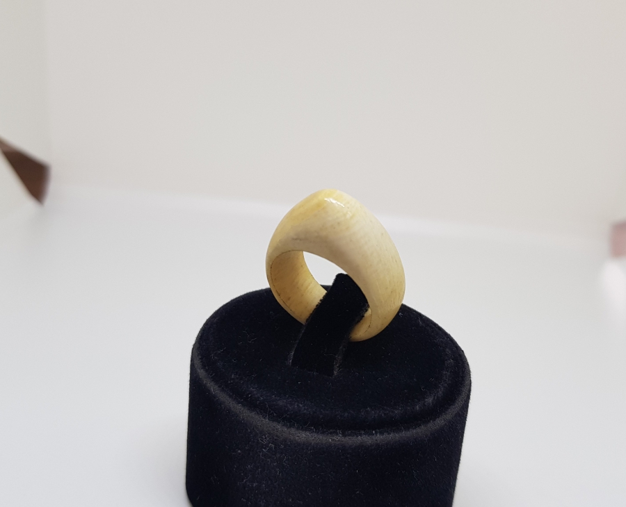 OSMANLI DÖNEMİ ZİHGİR FORMLU FİLDİŞİ YÜZÜK