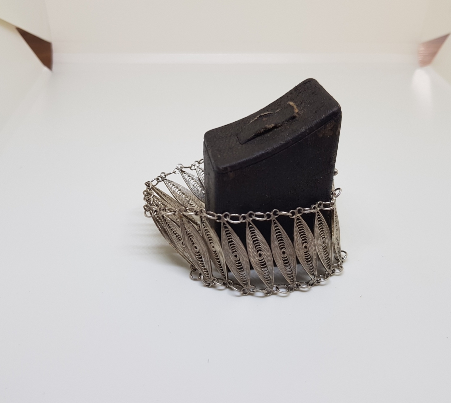 OSMANLI DÖNEMİ GÜMÜŞ BİNDALLI BİLEZİĞİ