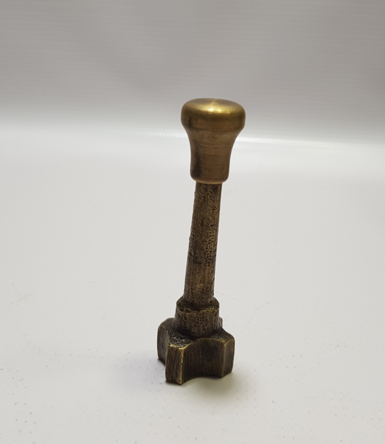 CUMHURİYET BAŞLARI EL KAZIMA HAKKAK İŞİ NADİR BURSA SARAÇ MÜHRÜ