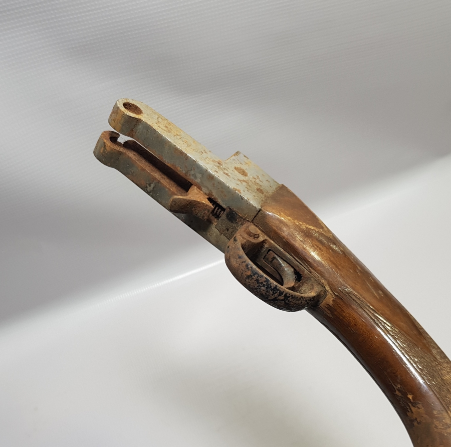 ANTİKA YERLİ YAPIM TÜFEK PARÇALARI