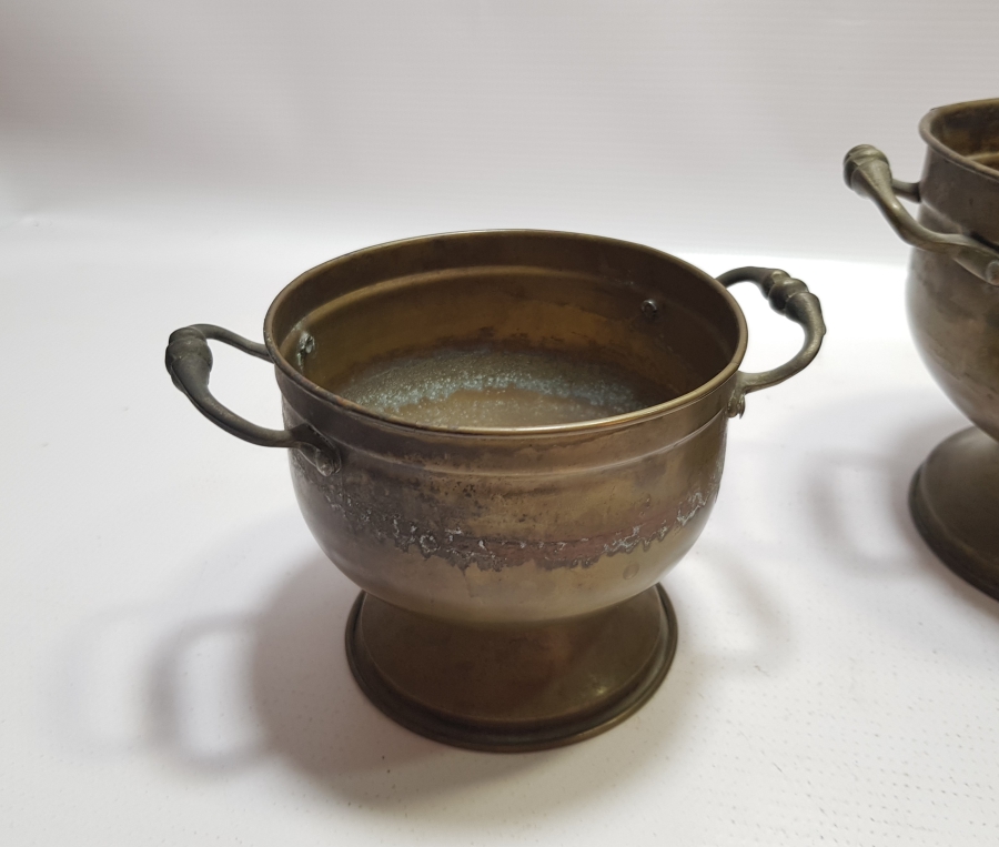 AVRUPA YAPIMI İKİ ADET TUTMAÇLI BAKIR KASE