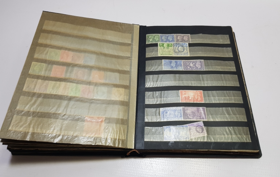 İÇİNDE AVRUPA PULLAR BULUNAN AVRUPA PUL ALBÜMÜ