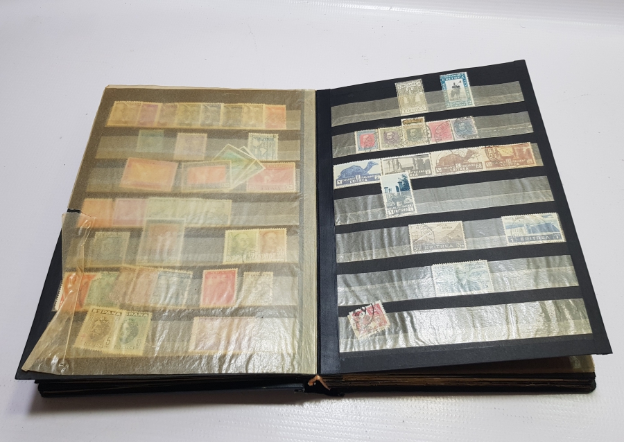 İÇİNDE AVRUPA PULLAR BULUNAN AVRUPA PUL ALBÜMÜ