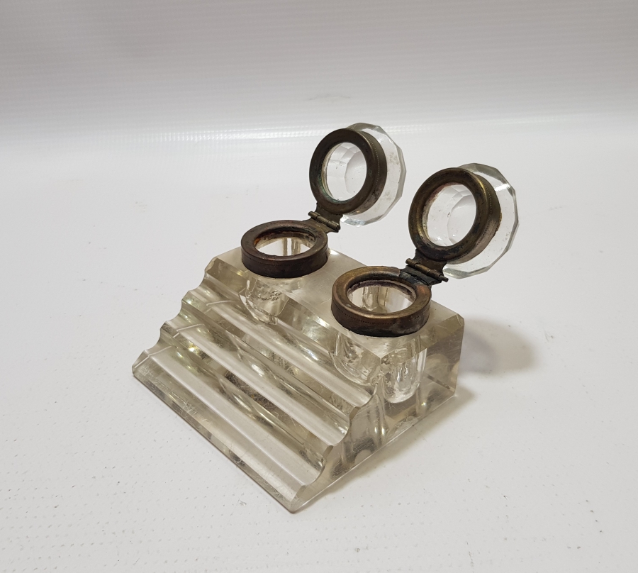 OSMANLI DÖNEMİ ÇİFT HAZNELİ KAPAKLI MASA HOKKASI