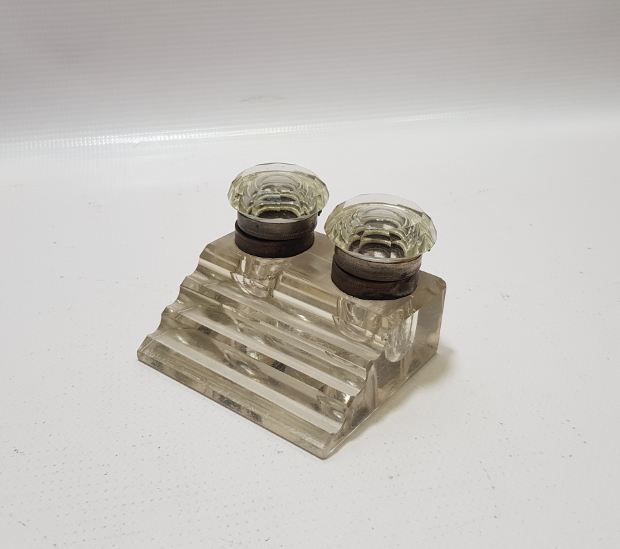 OSMANLI DÖNEMİ ÇİFT HAZNELİ KAPAKLI MASA HOKKASI